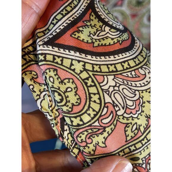 Ann Taylor Silk Paisley Blouse | Size 8 | Multicolor Long Sleeve Shirt - Picture 7 of 10